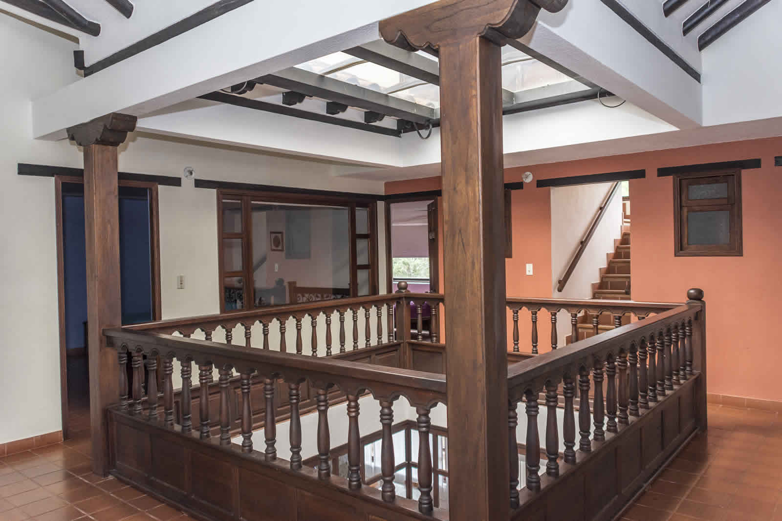 Pasillo casa rosa en Villa de Leyva