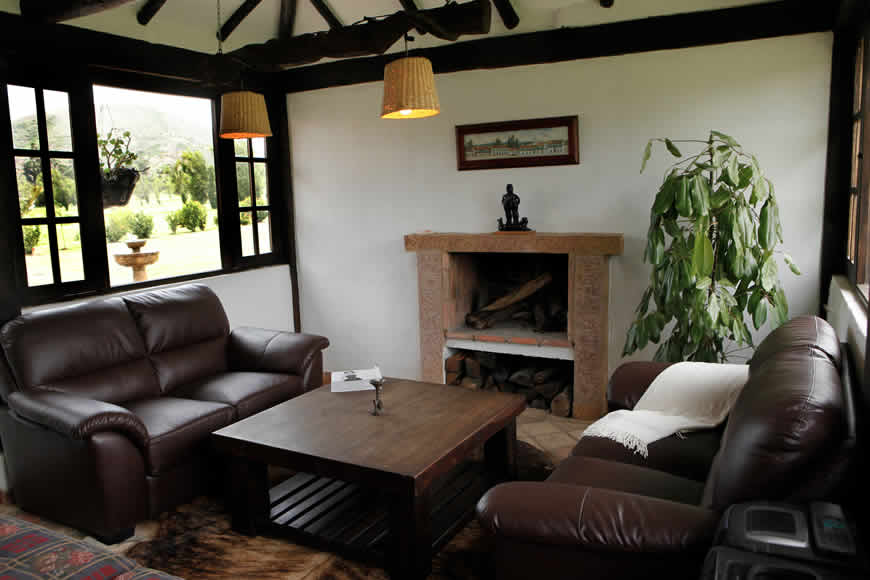 Sala casa del río en Villa de Leyva