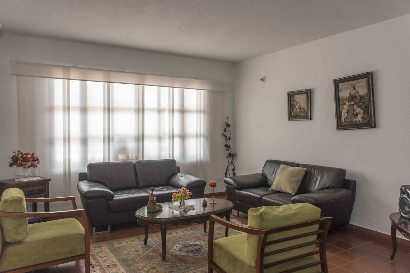 Sala casa rosa Villa de Leyva