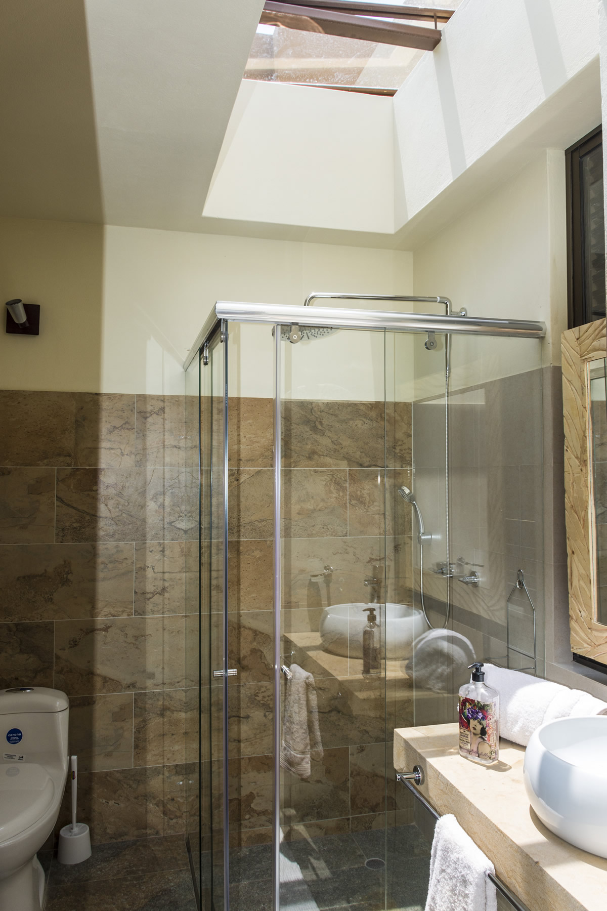 baño Habitaciónn principal de la casa ecce homo villa de leyva