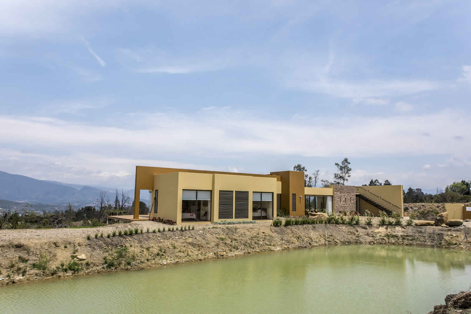 Lago de la casa ecce homo en Villa de Leyva