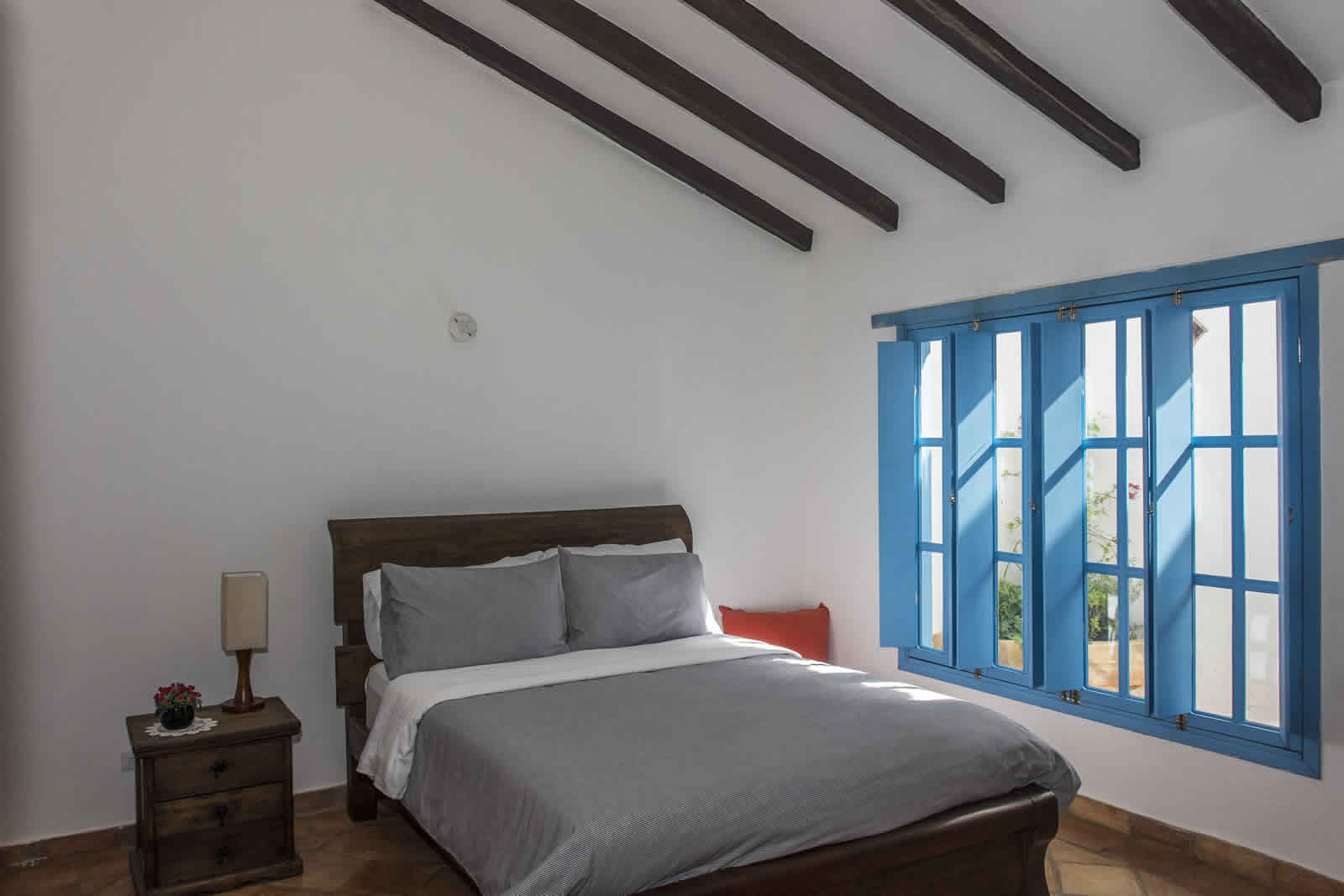 Alquiler Casa Azul en Villa de Leyva Escalera habitación 3