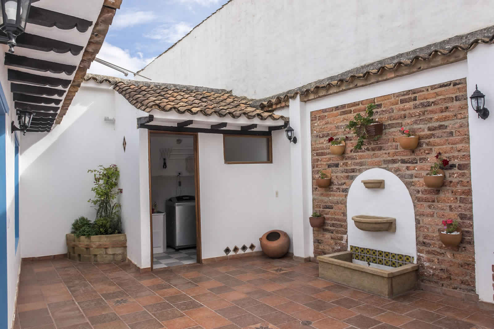 Alquiler Casa Azul en Villa de Leyva patio