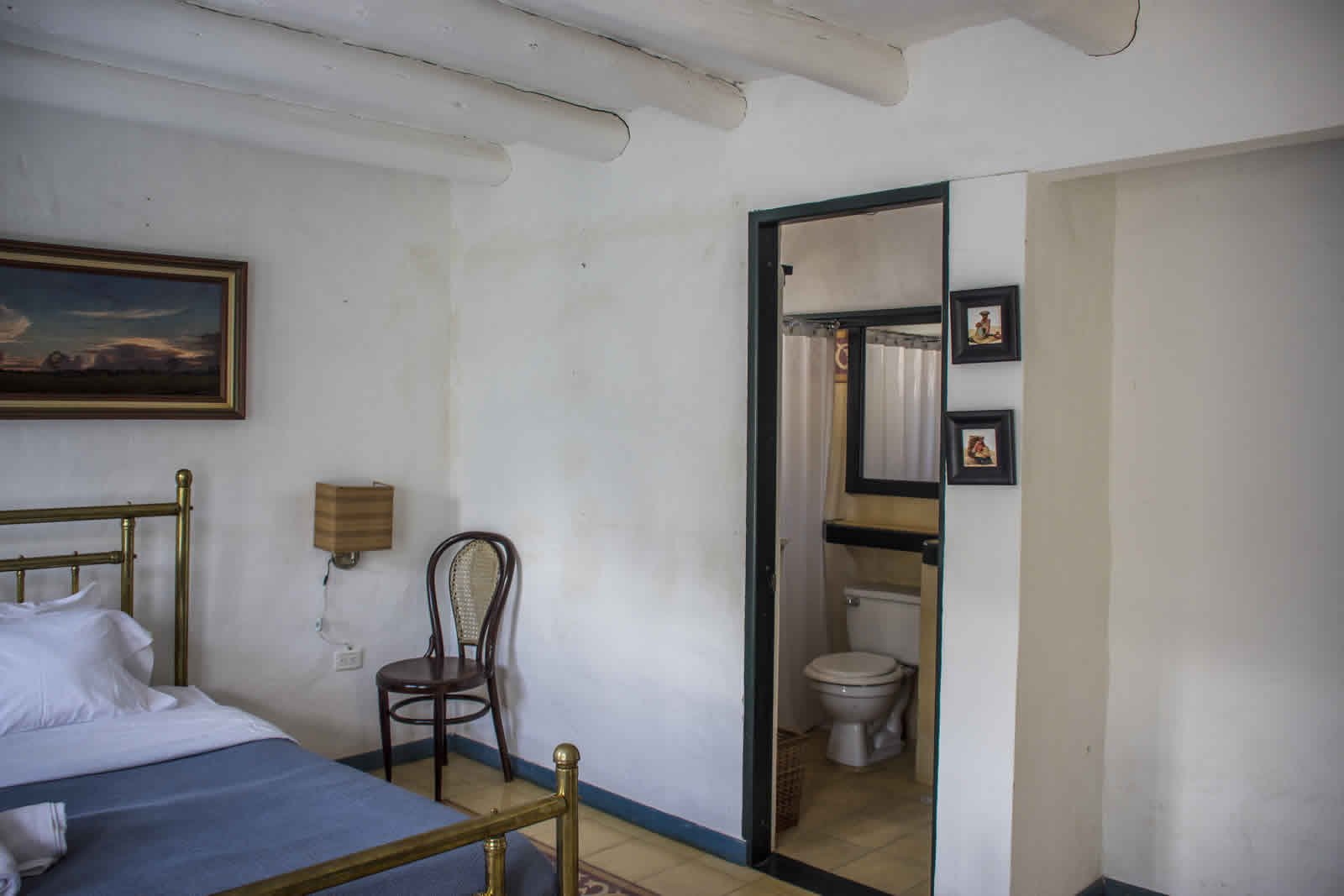 Alquiler casa Tulato Villa de Leyva baño habitación 2