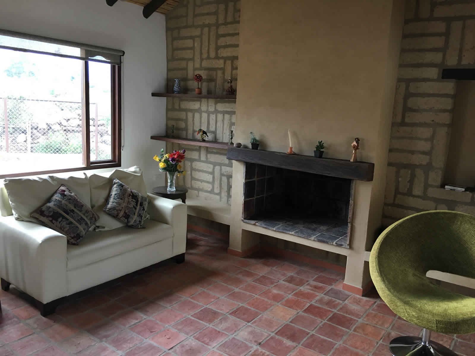 Alquiler casa El Silencio en Villa de Leyva - chimenea